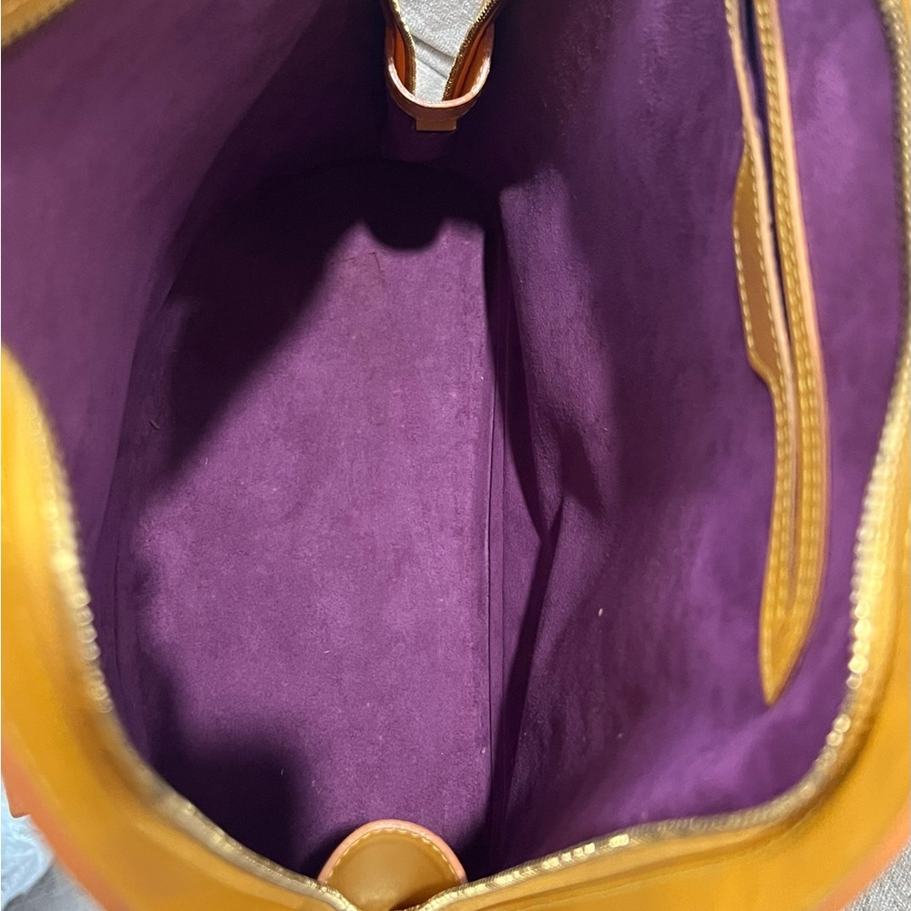 Authentic Louis Vuitton Epi Gobelins Backpack - EUC - Picture 12 of 14